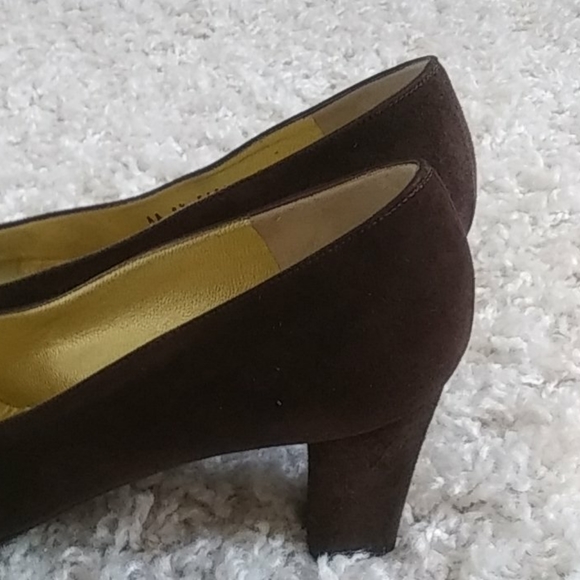 Bruno Magli Shoes - Picture 4 of 7